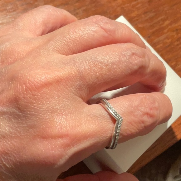 Two Pandora wishbone rings - Picture 6 of 7